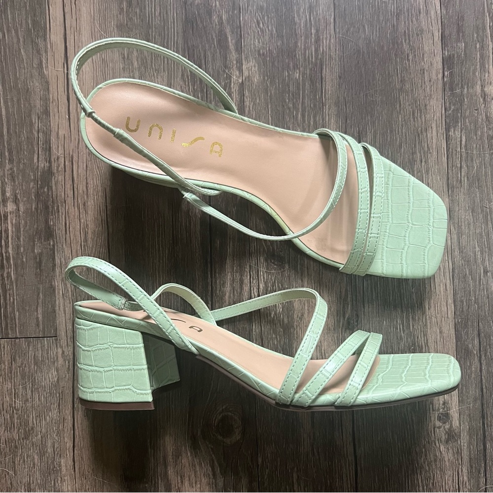 Unisa Mint Green Strappy Sandals